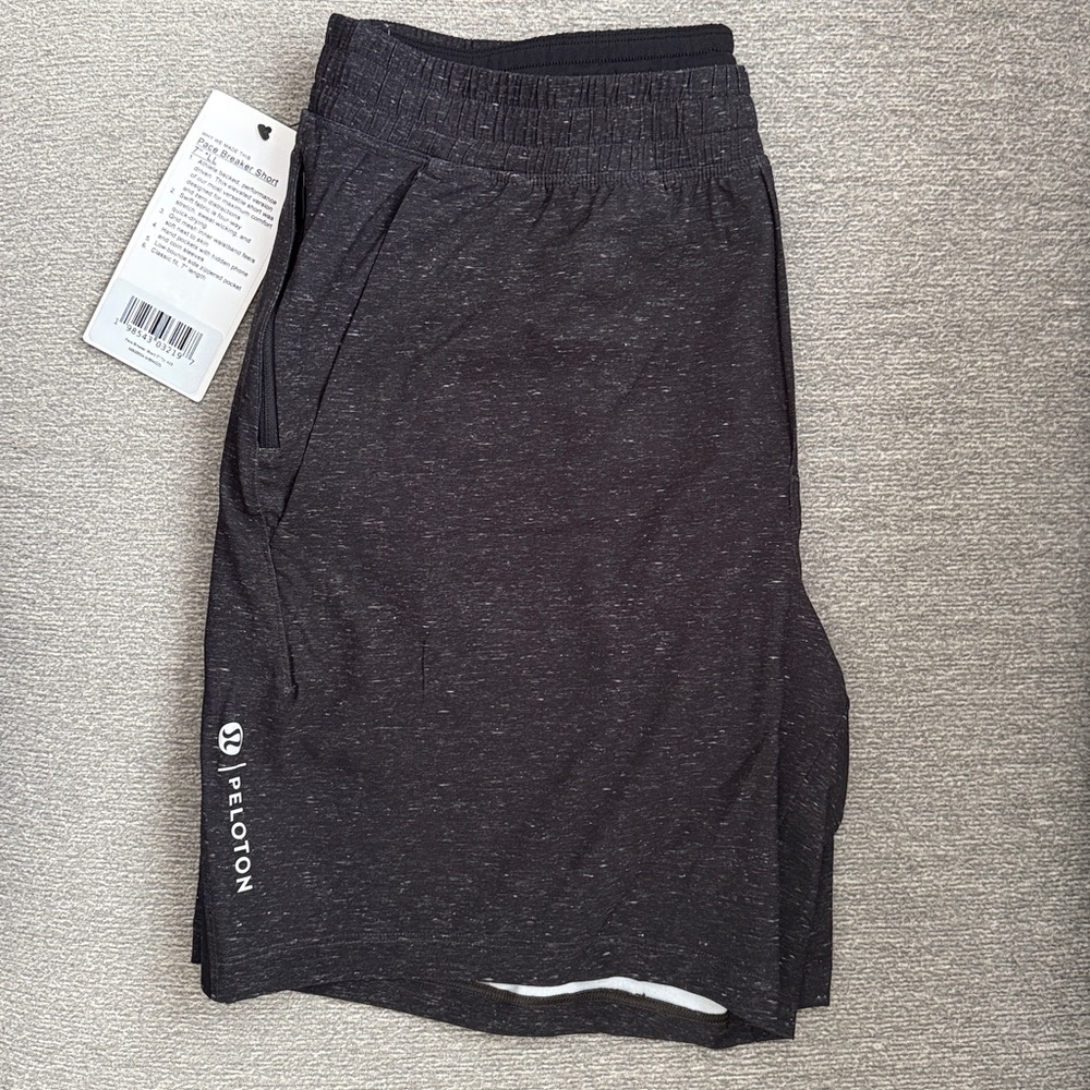 NWT LULULEMON PACE BREAKER SHORT 7'' LINERLESS Heathered Black L